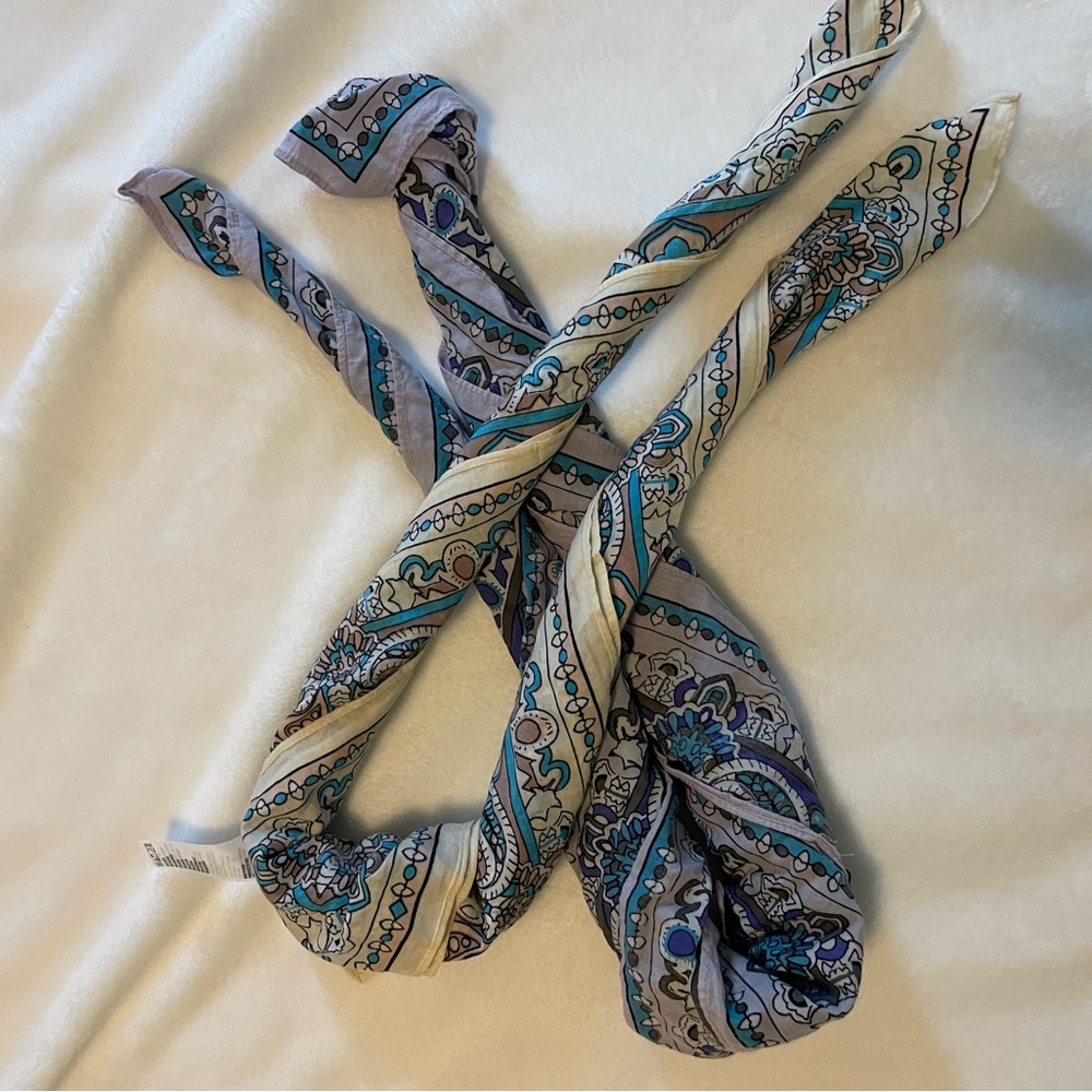 2 free people bandanas